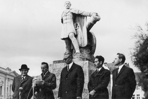 Document fotografic legat de povestea statuii lui Gábor Áron din Târgu Secuiesc